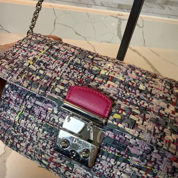 Christian Dior Limited Edition Tweed Miss Dior Clutch - Picture 3 of 16